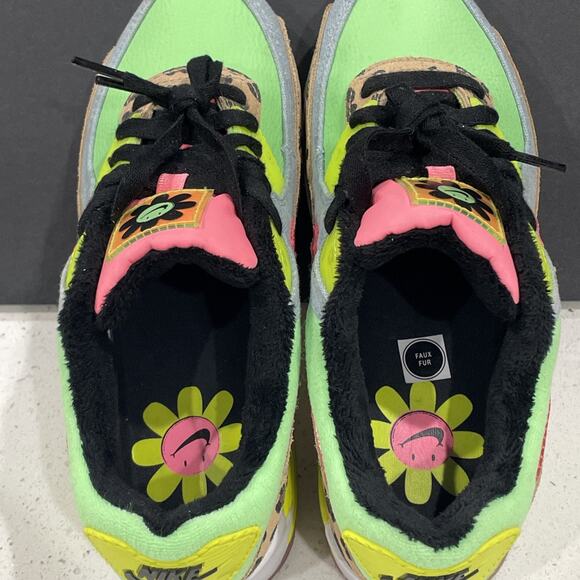 Nike Air Max 90 LX Dancefloor Green LUX 90s Women’s 8 Pre-Owned CW3499-300 - Picture 13 of 14